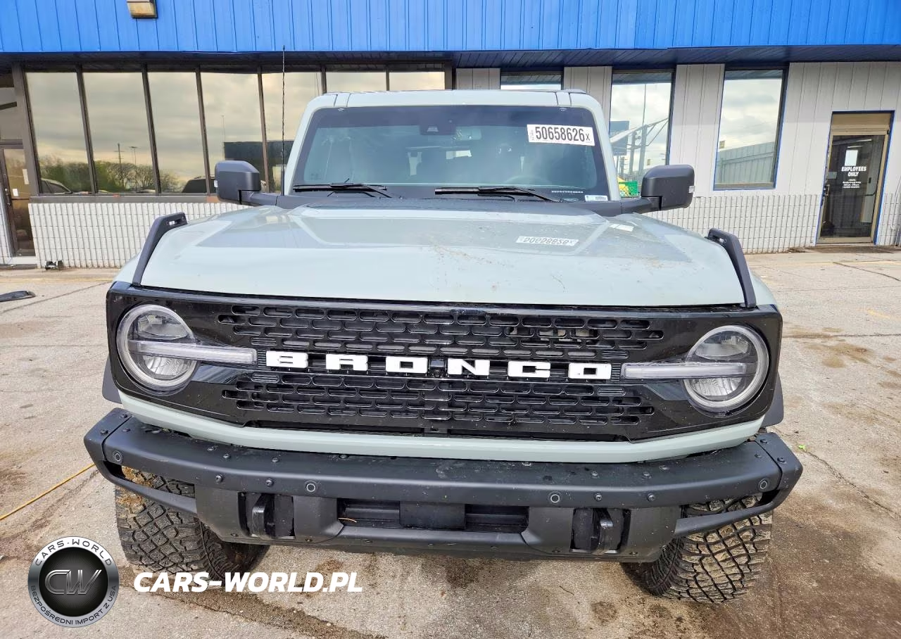 2024 Ford Bronco Wildtrak VIN:1FMEE2BP6RLB53227 - 5