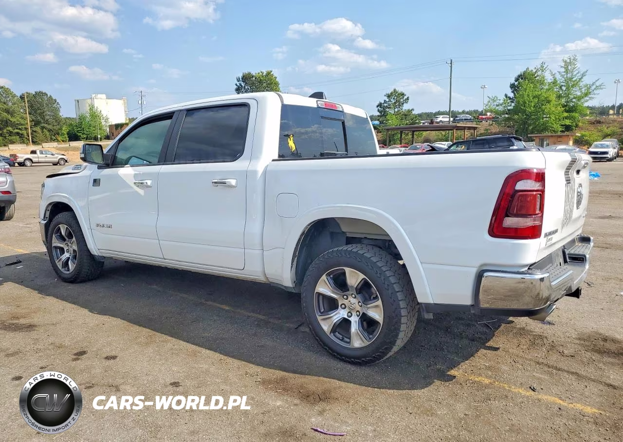 2022 Ram 1500 Laramie VIN:1C6SRFJT5NN478894 - 2