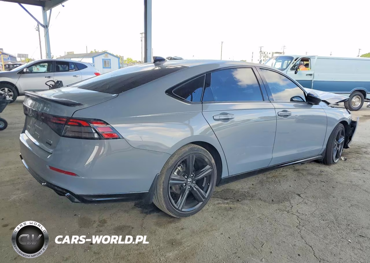 2025 Honda Accord Hybrid Sport-L VIN:1HGCY2F75SA060635 - 3