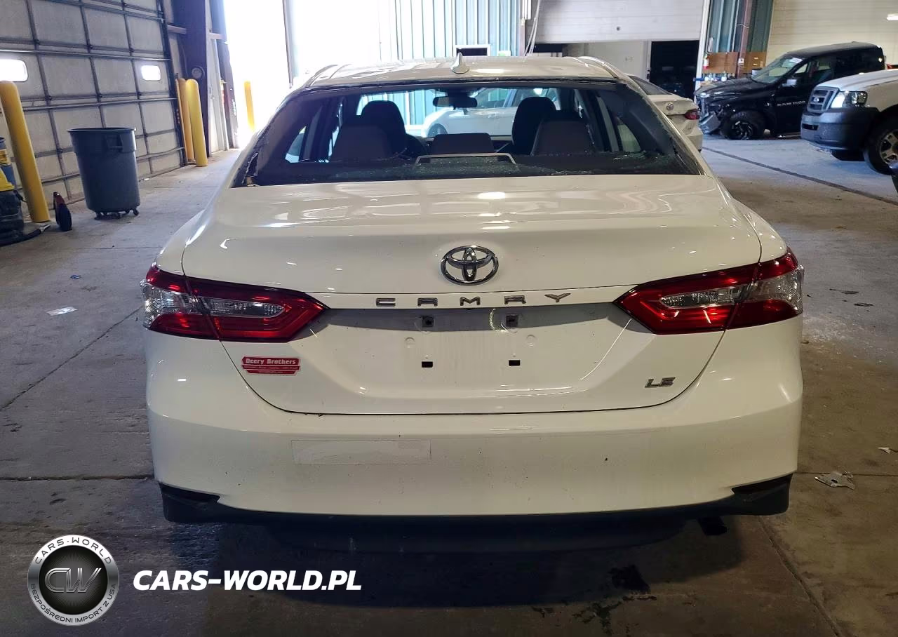 2019 Toyota Camry Le VIN:4T1B11HK3KU264578 - 6