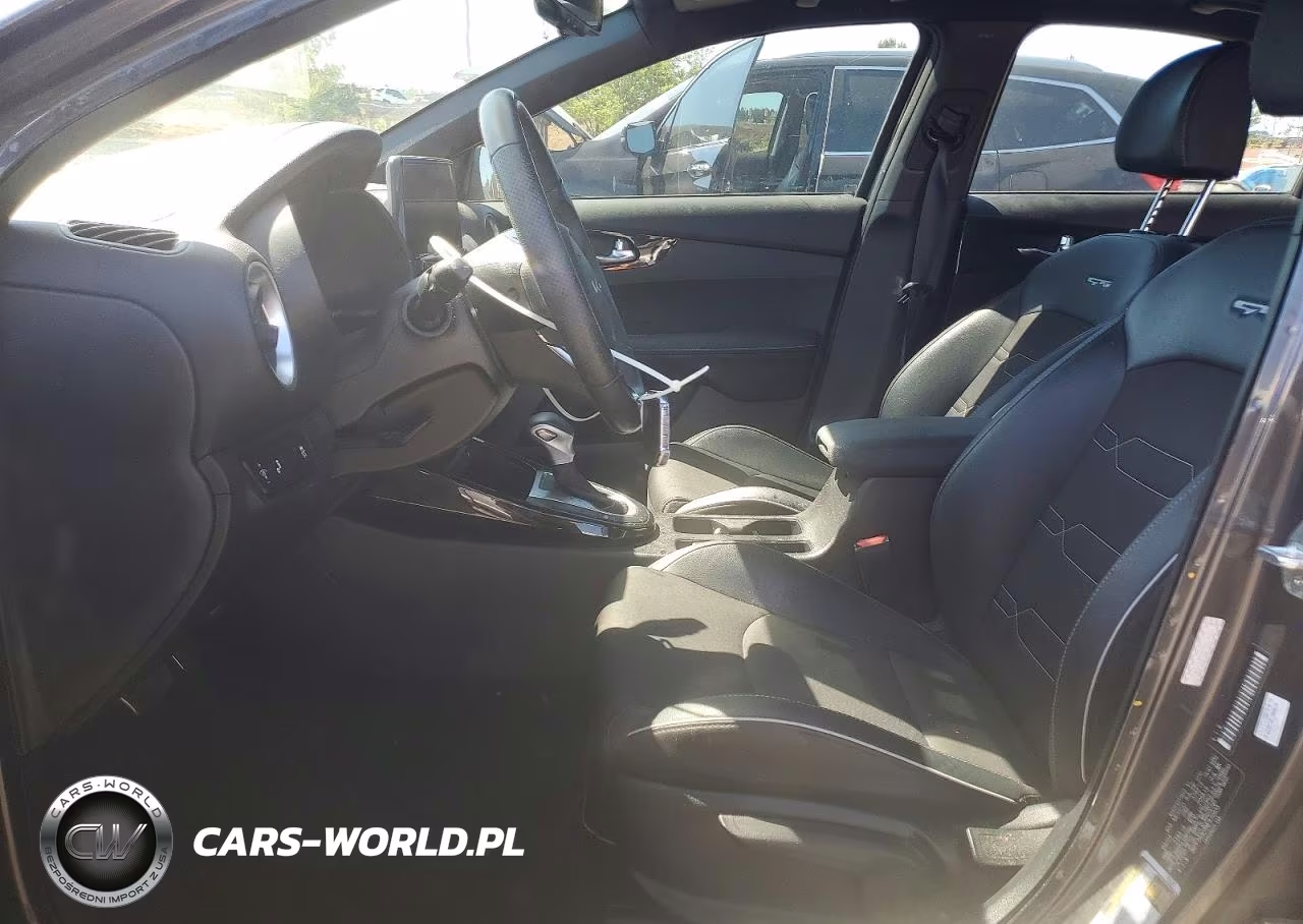 2022 Kia Forte Gt Line VIN:3KPF54AD9NE470935 - 7