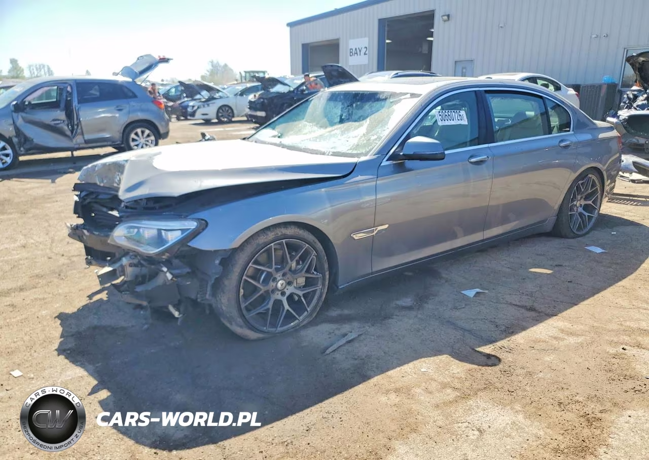 2013 BMW 750 Lxi