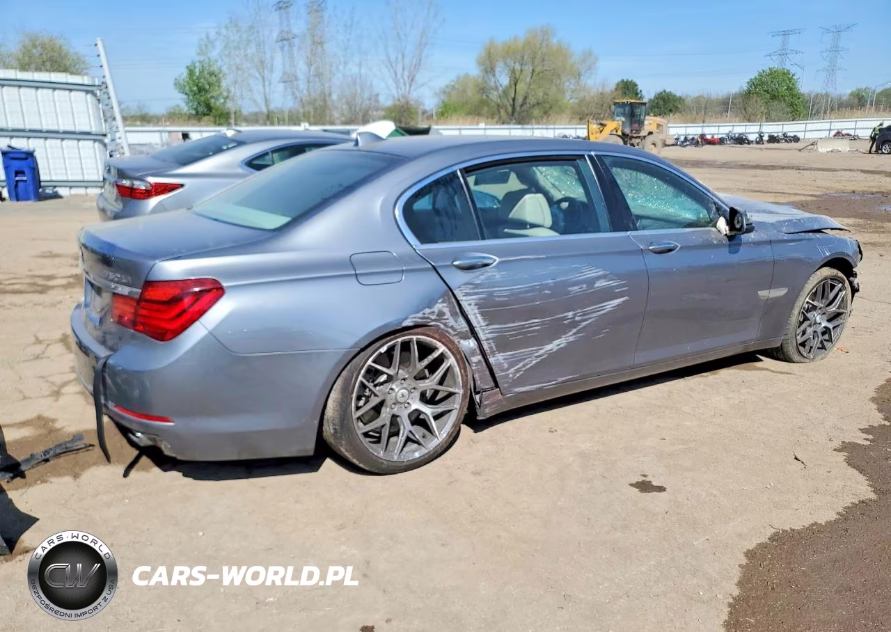 2013 BMW 750 Lxi VIN:WBAYF8C53DD140398 - 3