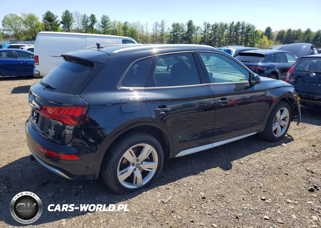 2018 Audi Q5 Premium VIN:WA1ANAFY2J2021442 - 3
