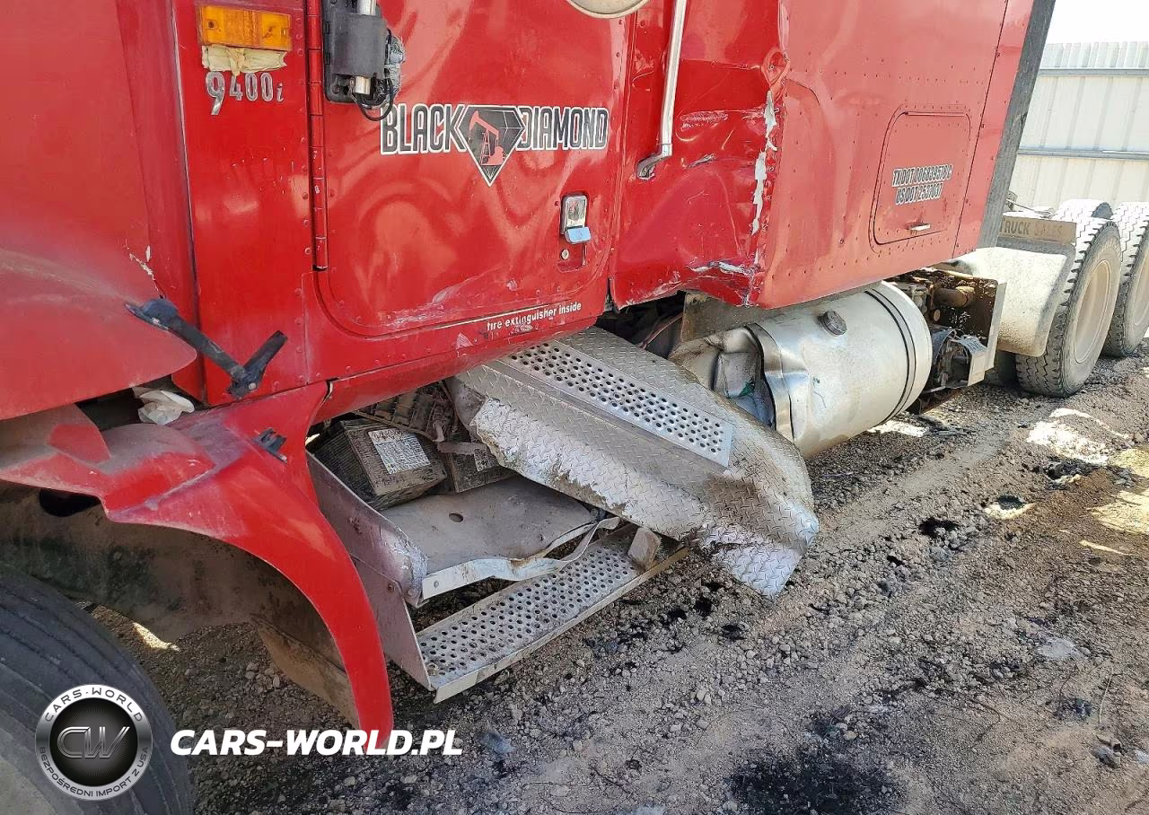 2007 International 9400 9400I VIN:2HSCNSBR27C430368 - 9