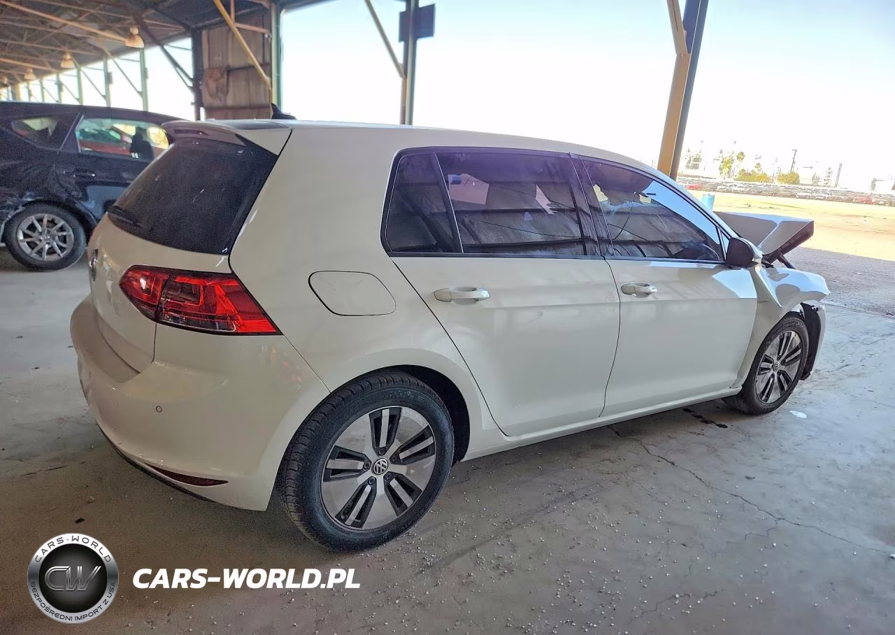 2015 Volkswagen E-Golf Sel Premium VIN:WVWPP7AU6FW911427 - 3