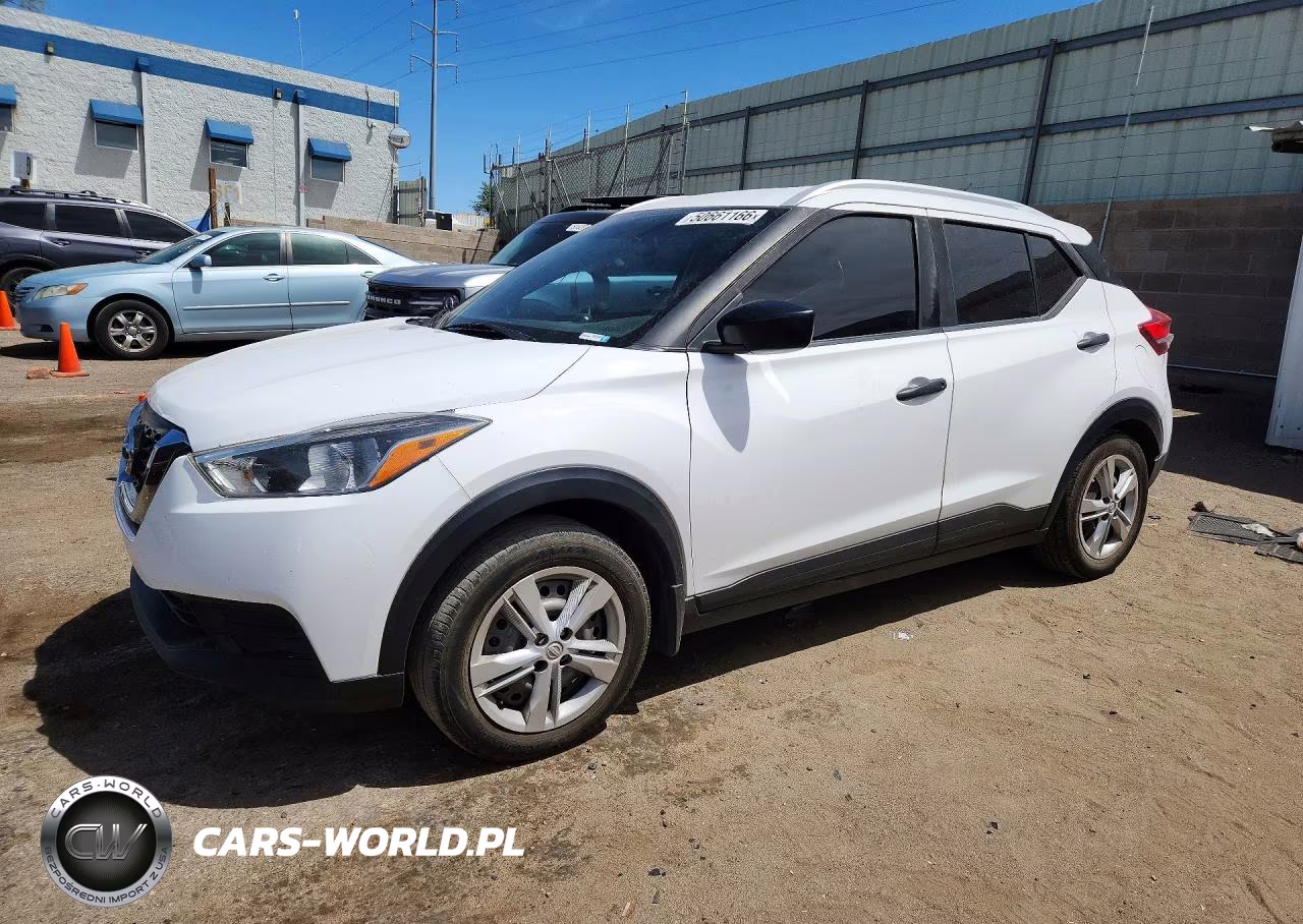 2018 Nissan Kicks S