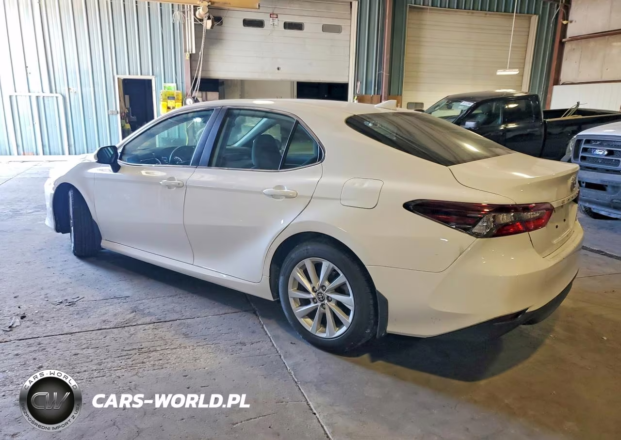 2024 Toyota Camry Le VIN:4T1C11AK7RU868594 - 2