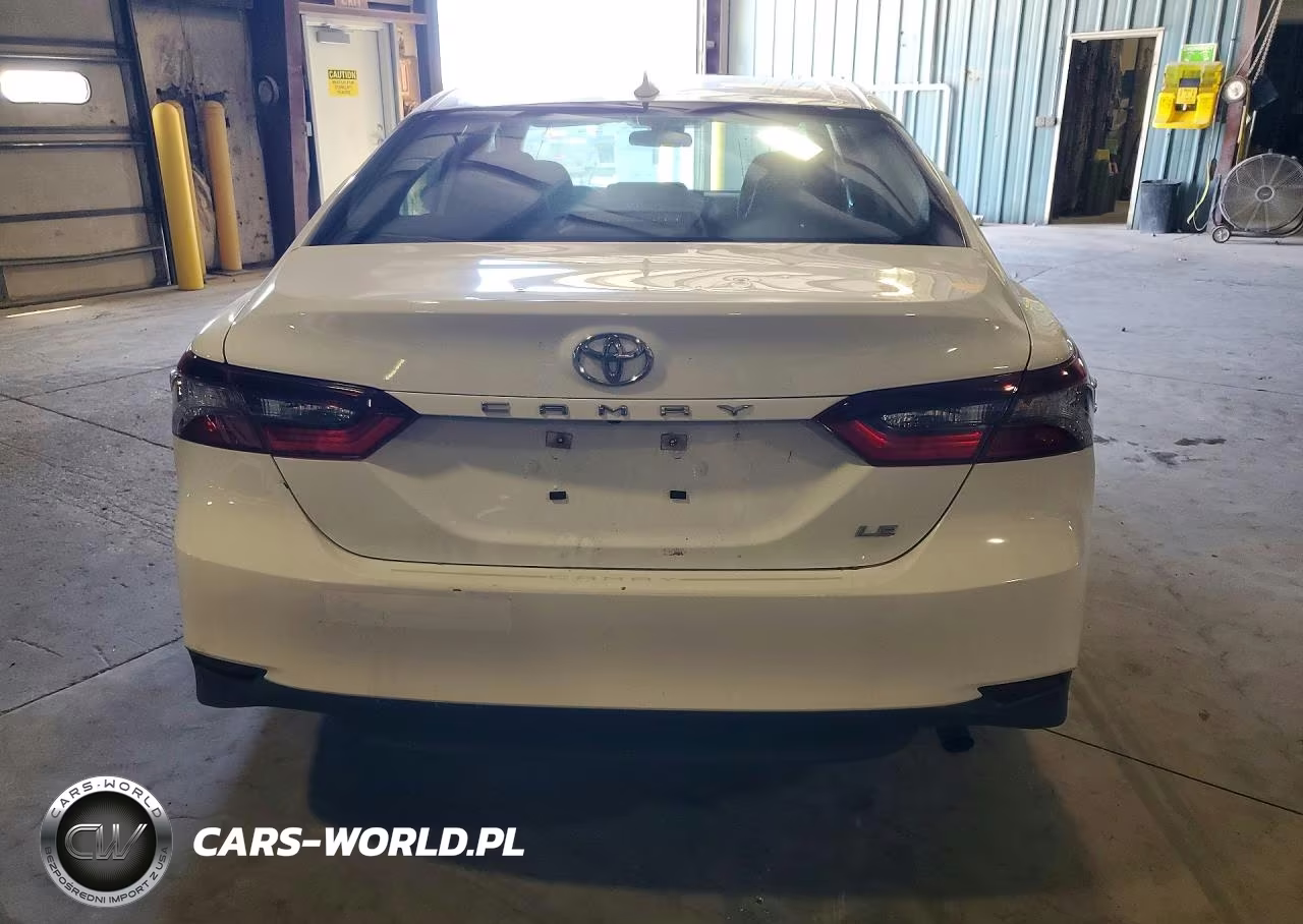 2024 Toyota Camry Le VIN:4T1C11AK7RU868594 - 6