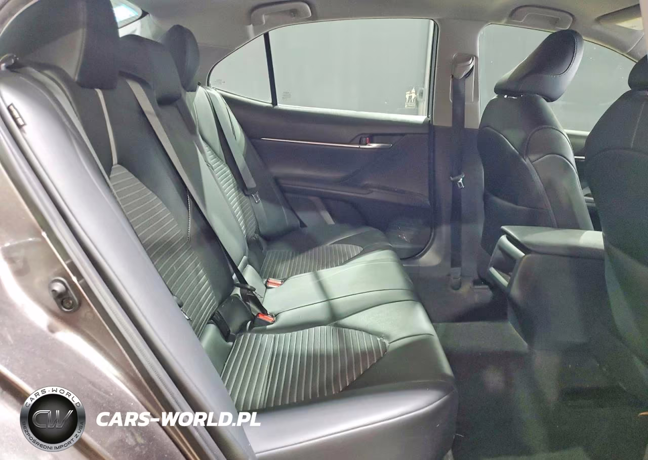 2021 Toyota Camry Se VIN:4T1G11BK8MU043883 - 10