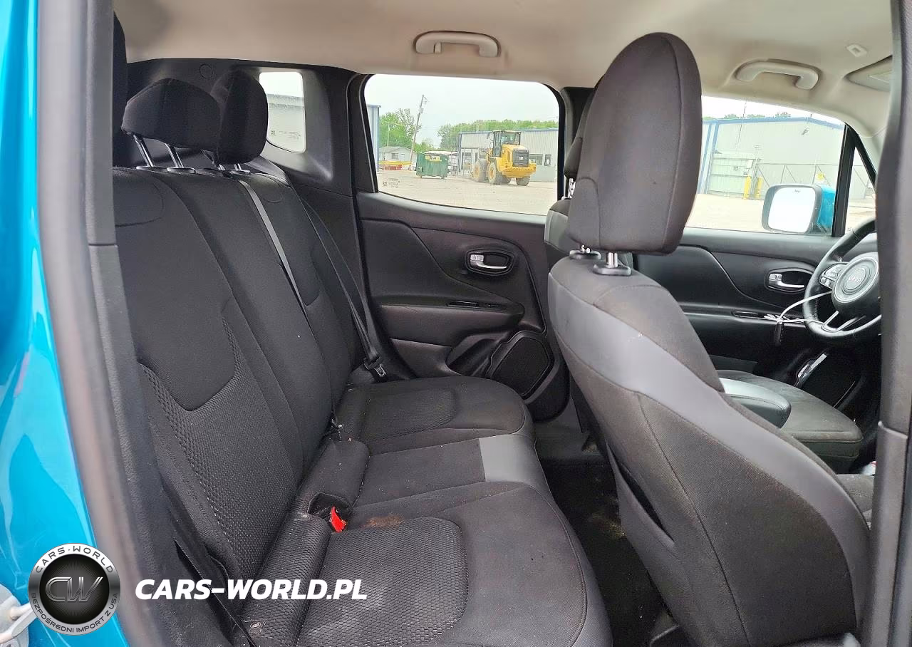 2020 Jeep Renegade Latitude VIN:ZACNJABB6LPL71358 - 11