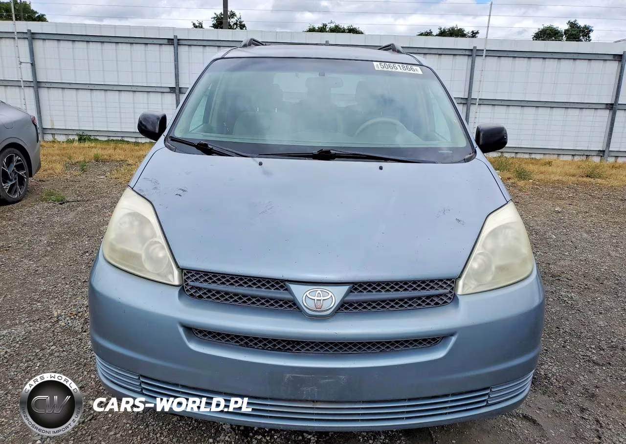 2004 Toyota Sienna Le 8 Passenger VIN:5TDZA23C14S151437 - 5