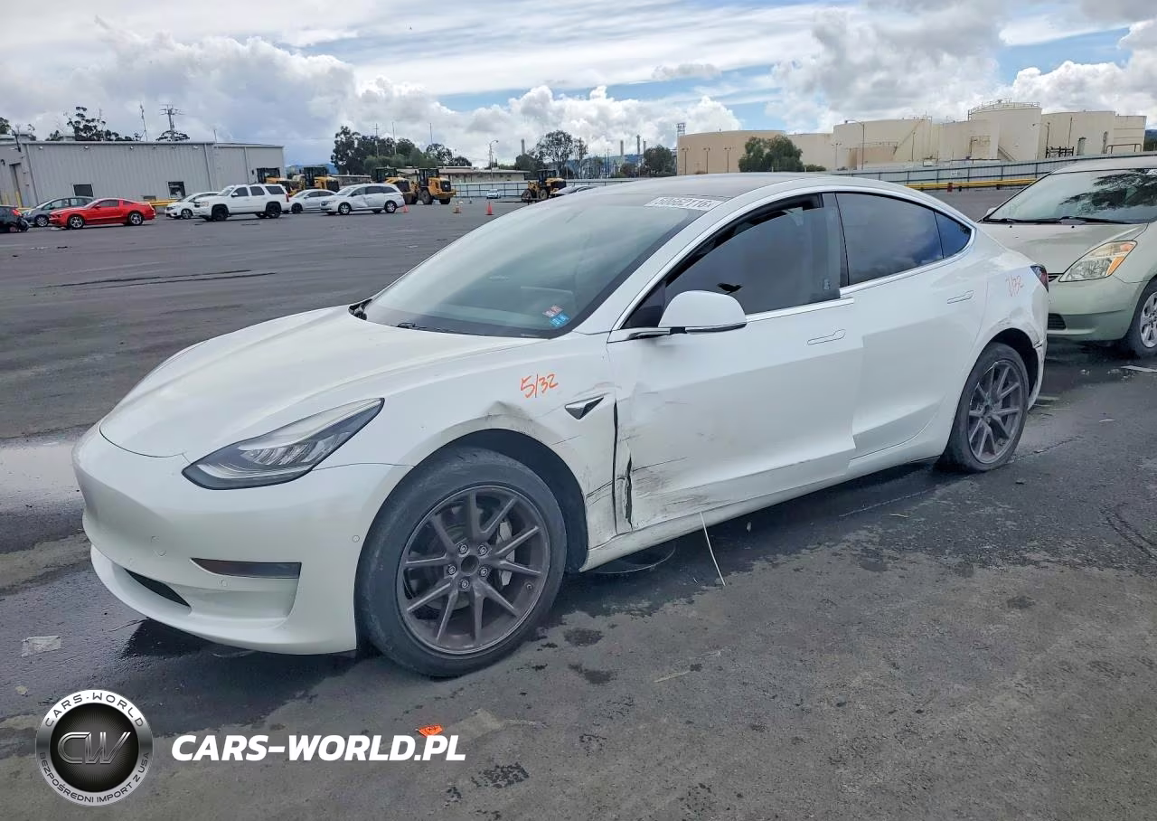 2020 Tesla Model 3