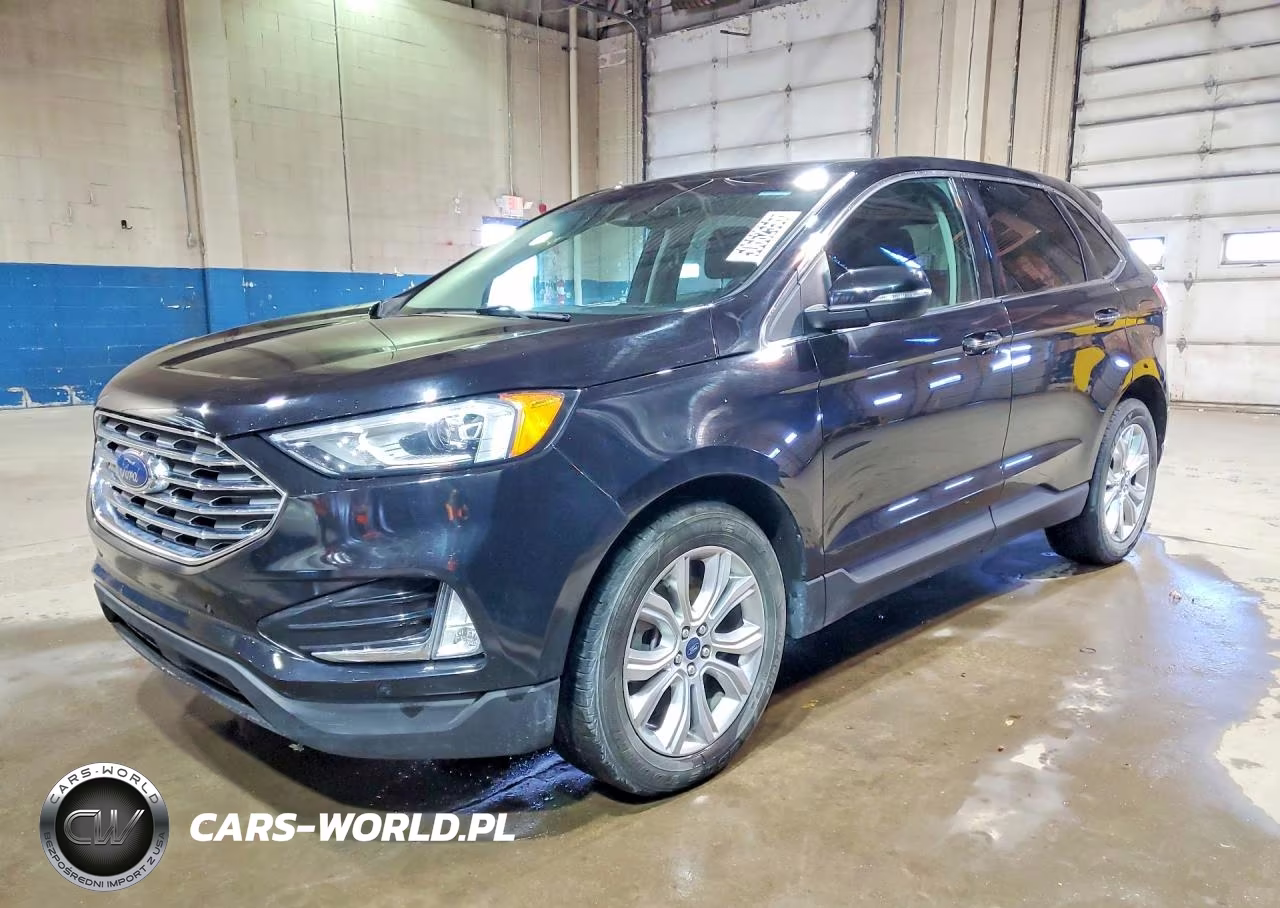 2021 Ford Edge Titanium