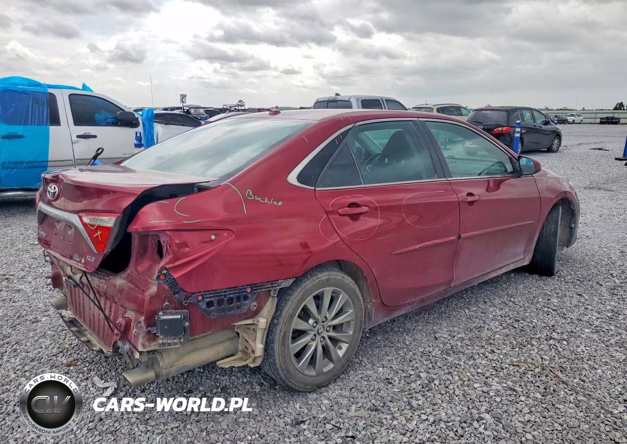2017 Toyota Camry Xle V6 VIN:4T1BK1FK0HU580884 - 3