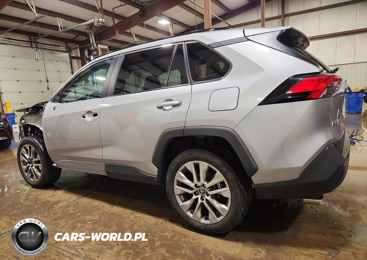 2024 Toyota Rav4 Xle Premium VIN:2T3A1RFV4RC450902 - 2