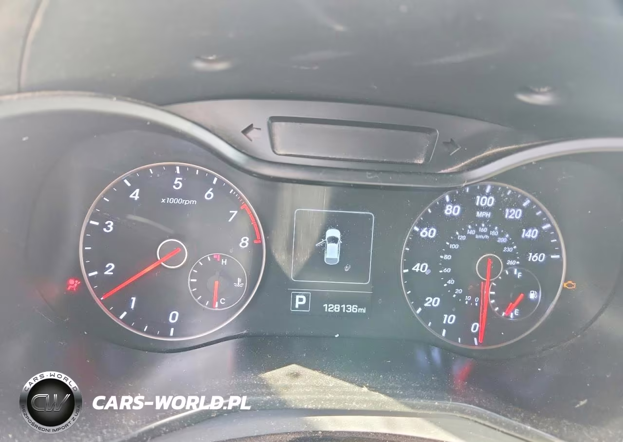 2016 Hyundai Veloster Turbo VIN:KMHTC6AE7GU255745 - 9