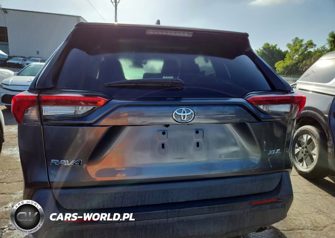 2021 Toyota Rav4 Xle Premium VIN:2T3C1RFV5MC135057 - 6