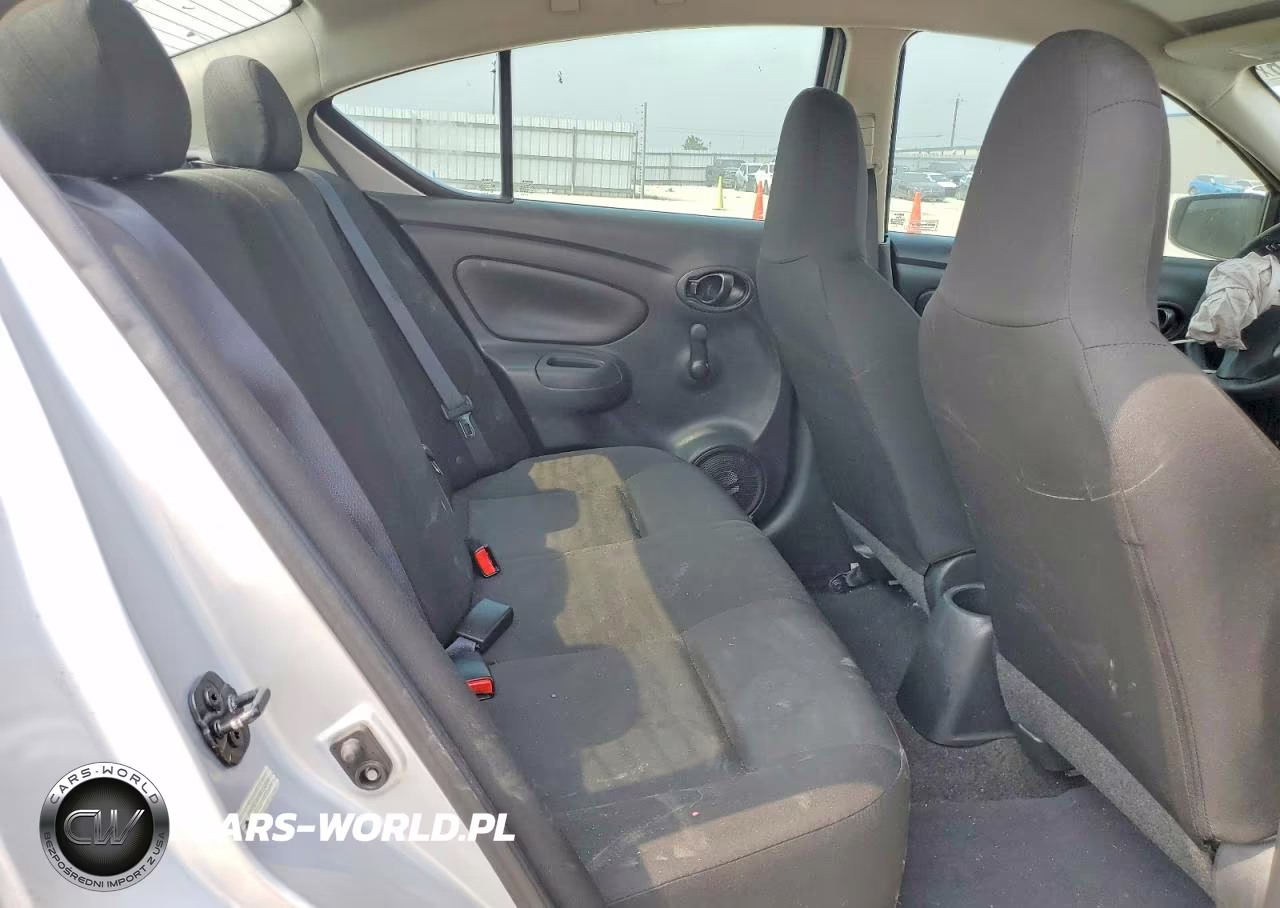 2017 Nissan Versa 1.6 S Plus VIN:3N1CN7AP3HL824529 - 10