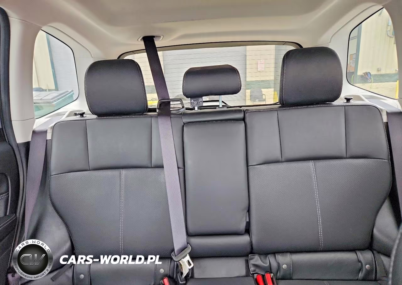 2017 Subaru Forester 2.5I Touring VIN:JF2SJAWC6HH432006 - 10