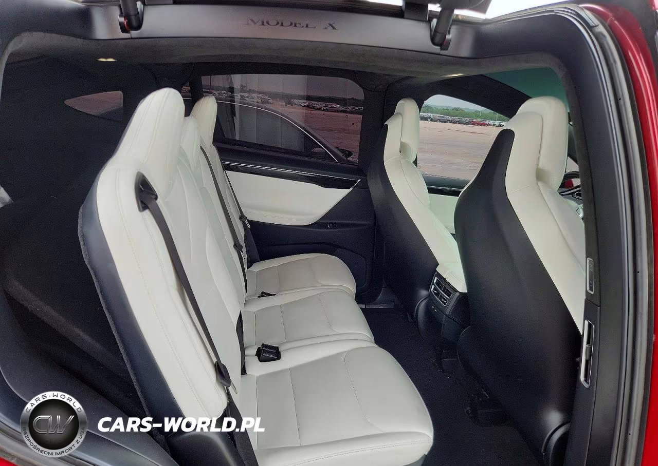 2017 Tesla Model X VIN:5YJXCDE28HF060211 - 10