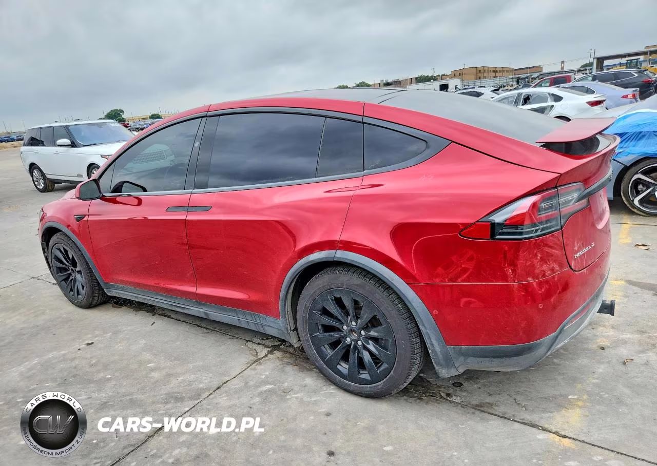 2017 Tesla Model X VIN:5YJXCDE28HF060211 - 2