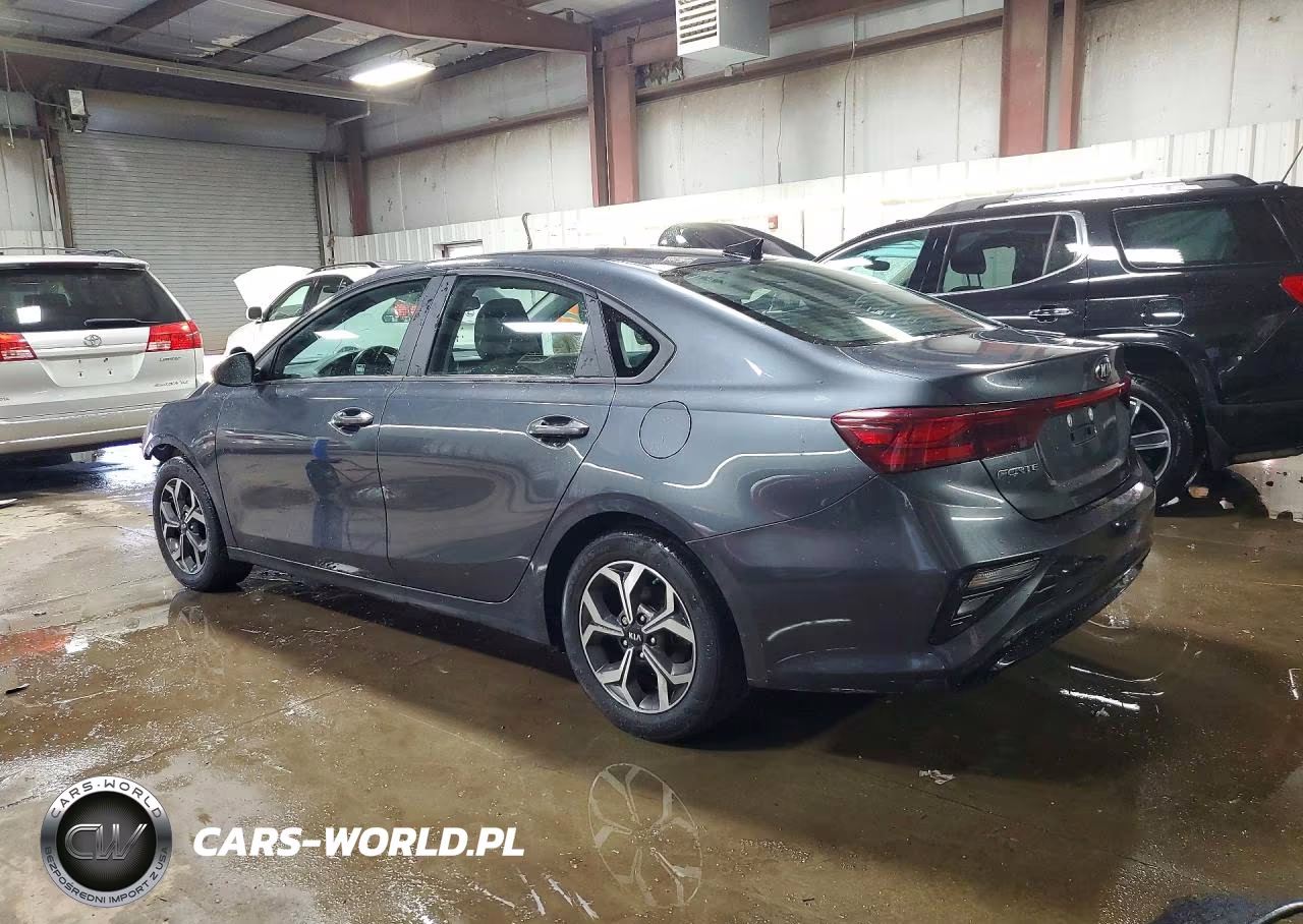 2021 Kia Forte Lxs VIN:3KPF24AD7ME407985 - 2