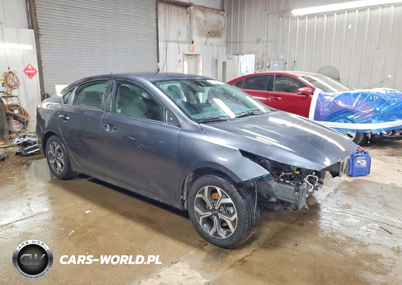 2021 Kia Forte Lxs VIN:3KPF24AD7ME407985 - 4
