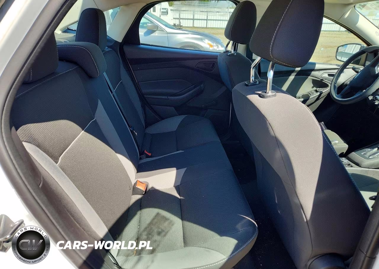 2013 Ford Focus S VIN:1FADP3E27DL320662 - 10