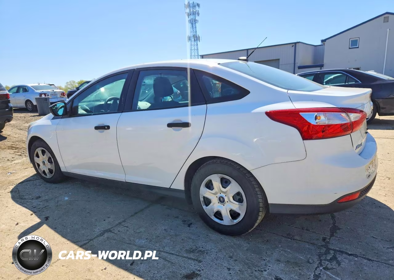 2013 Ford Focus S VIN:1FADP3E27DL320662 - 2