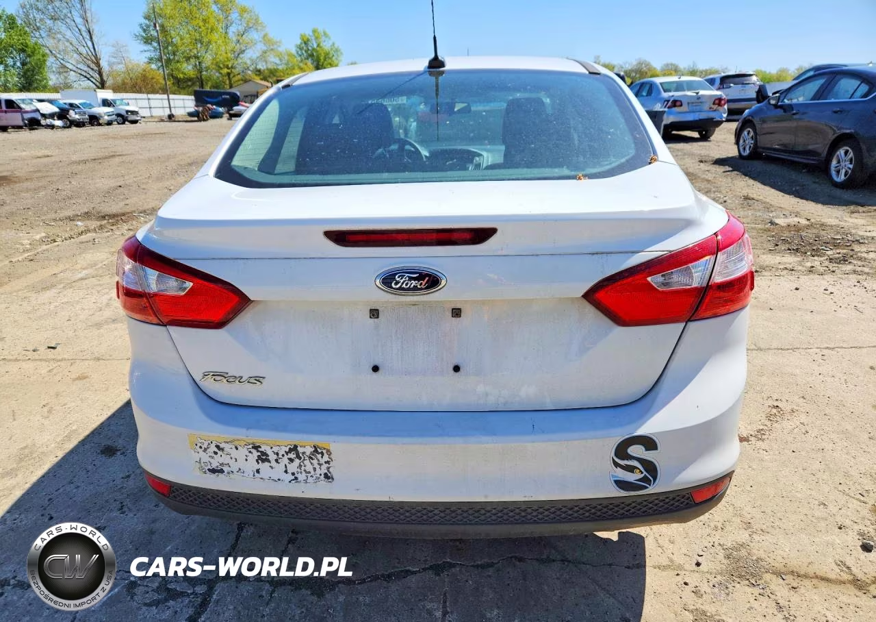 2013 Ford Focus S VIN:1FADP3E27DL320662 - 6