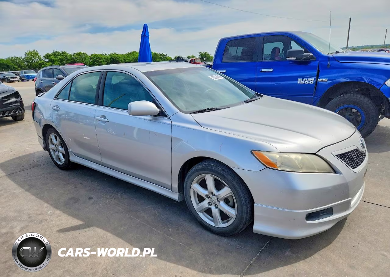 2009 Toyota Camry Se V6 VIN:4T1BK46K79U580352 - 4