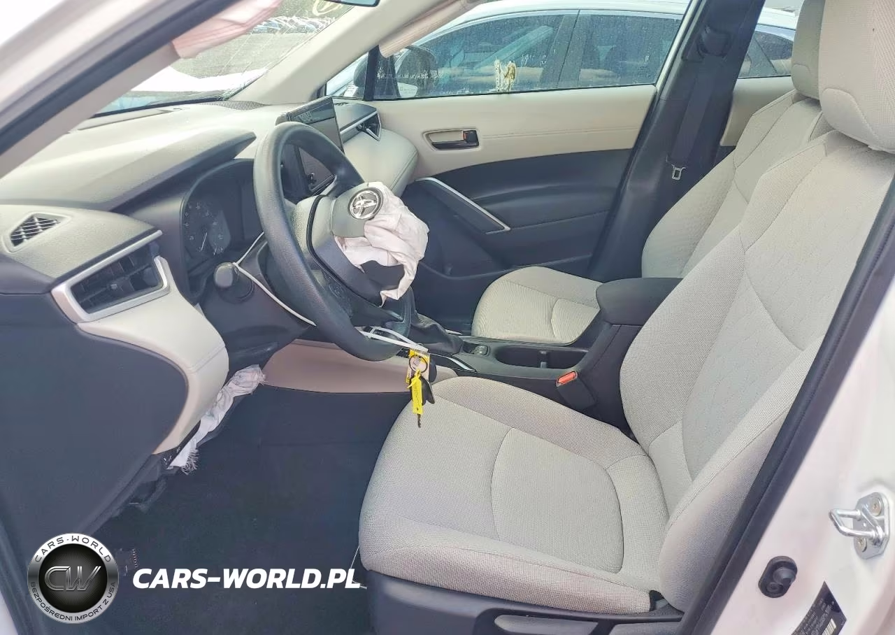 2024 Toyota Corolla Cross L VIN:7MUAAAAG2RV115802 - 7