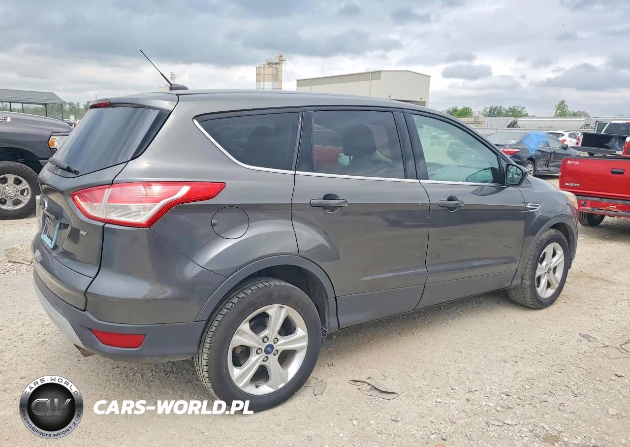 2015 Ford Escape Se VIN:1FMCU0G72FUC39356 - 3