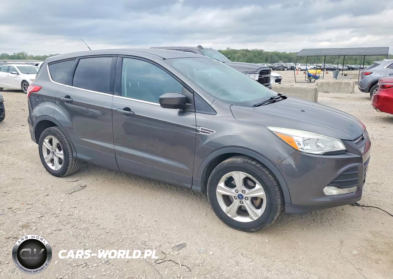 2015 Ford Escape Se VIN:1FMCU0G72FUC39356 - 4