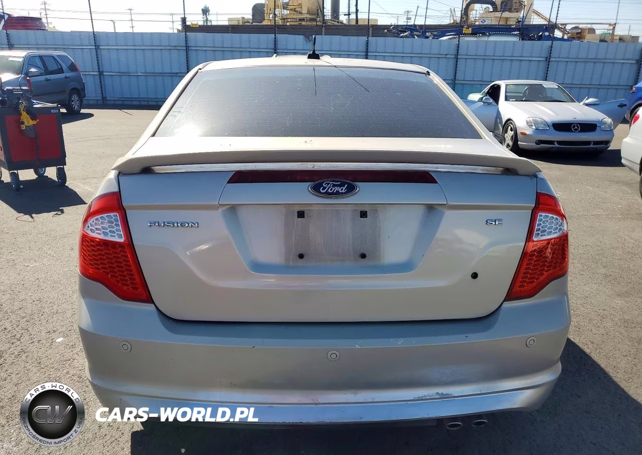 2010 Ford Fusion VIN:3FAHP0HA1AR382817 - 6