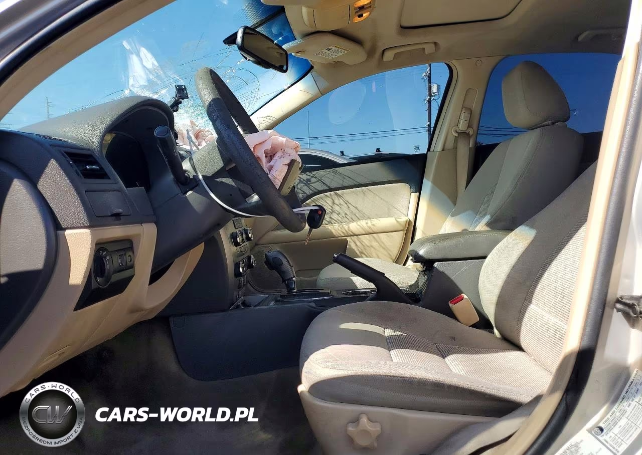 2010 Ford Fusion VIN:3FAHP0HA1AR382817 - 7