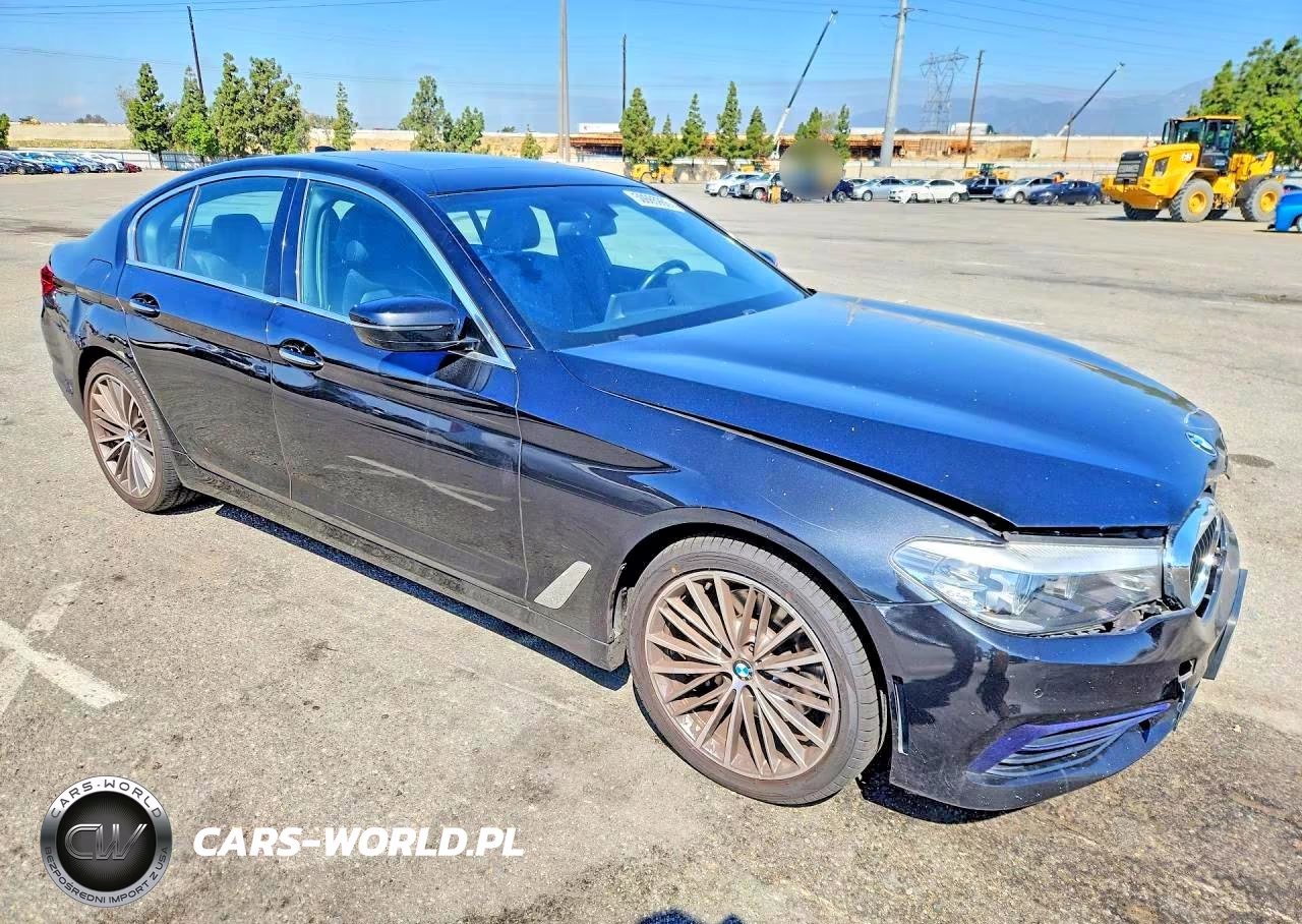 2018 BMW 530 I VIN:WBAJA5C57JWA36465 - 4