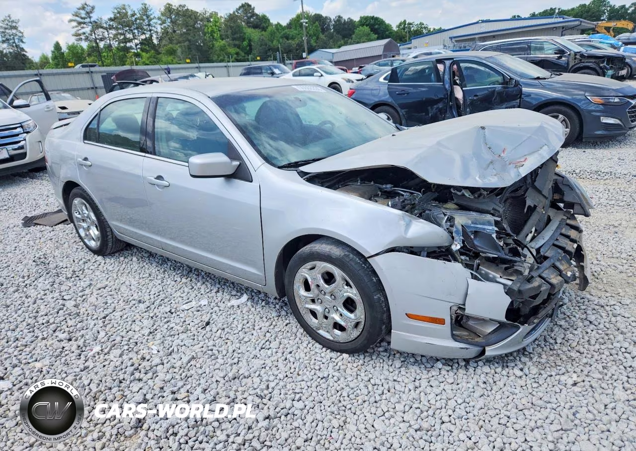 2010 Ford Fusion Se VIN:3FAHP0HA0AR417928 - 4