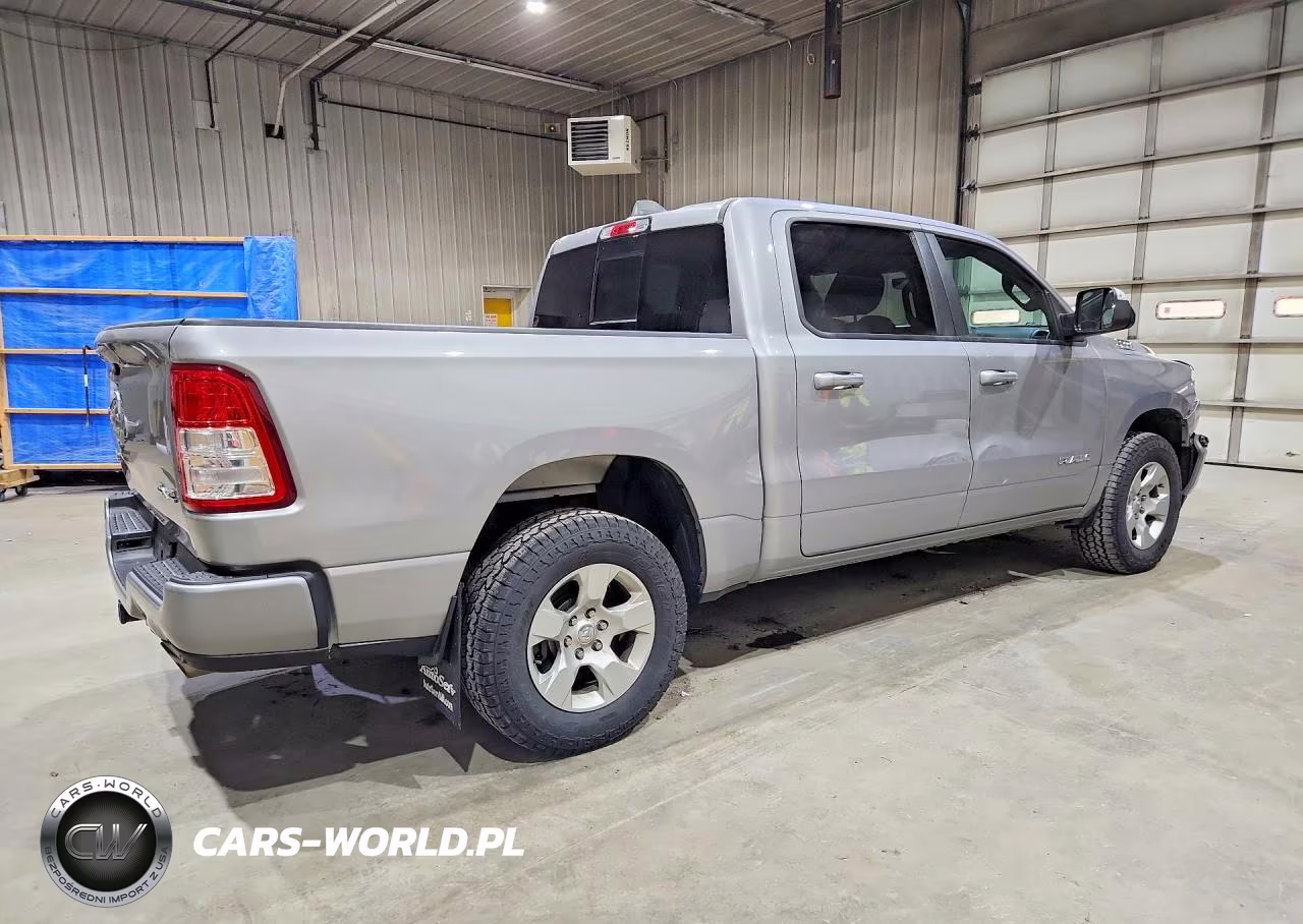 2019 Ram 1500 Big Horn VIN:1C6SRFFT9KN802966 - 3