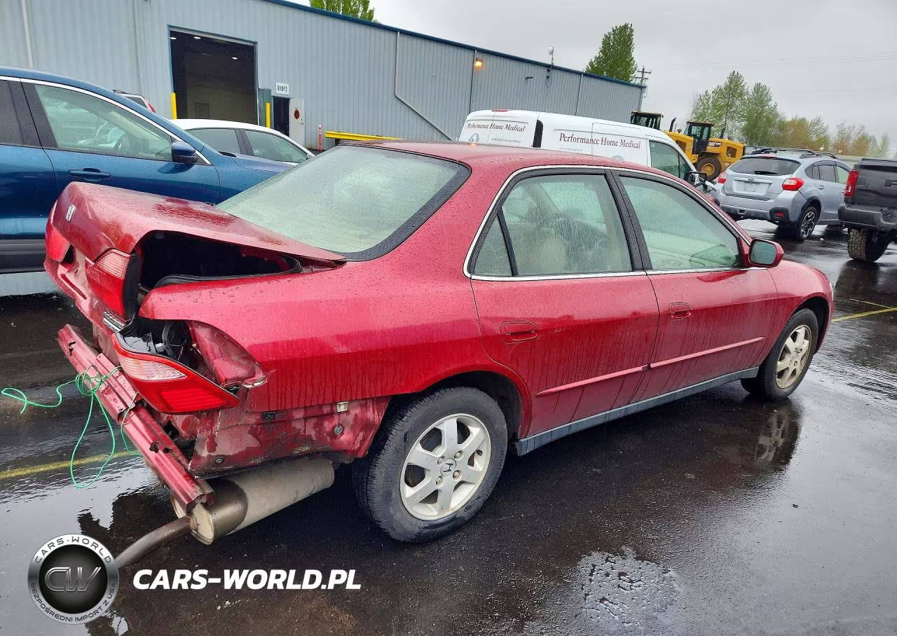2000 Honda Accord Se VIN:JHMCG5674YC009772 - 3