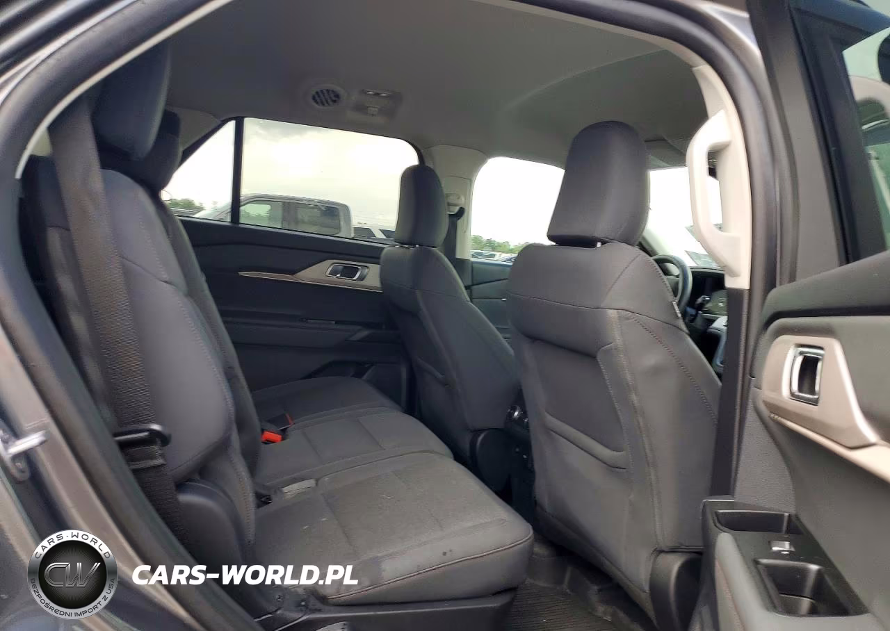 2025 Ford Explorer Active VIN:1FMUK7DH4SGA49843 - 10