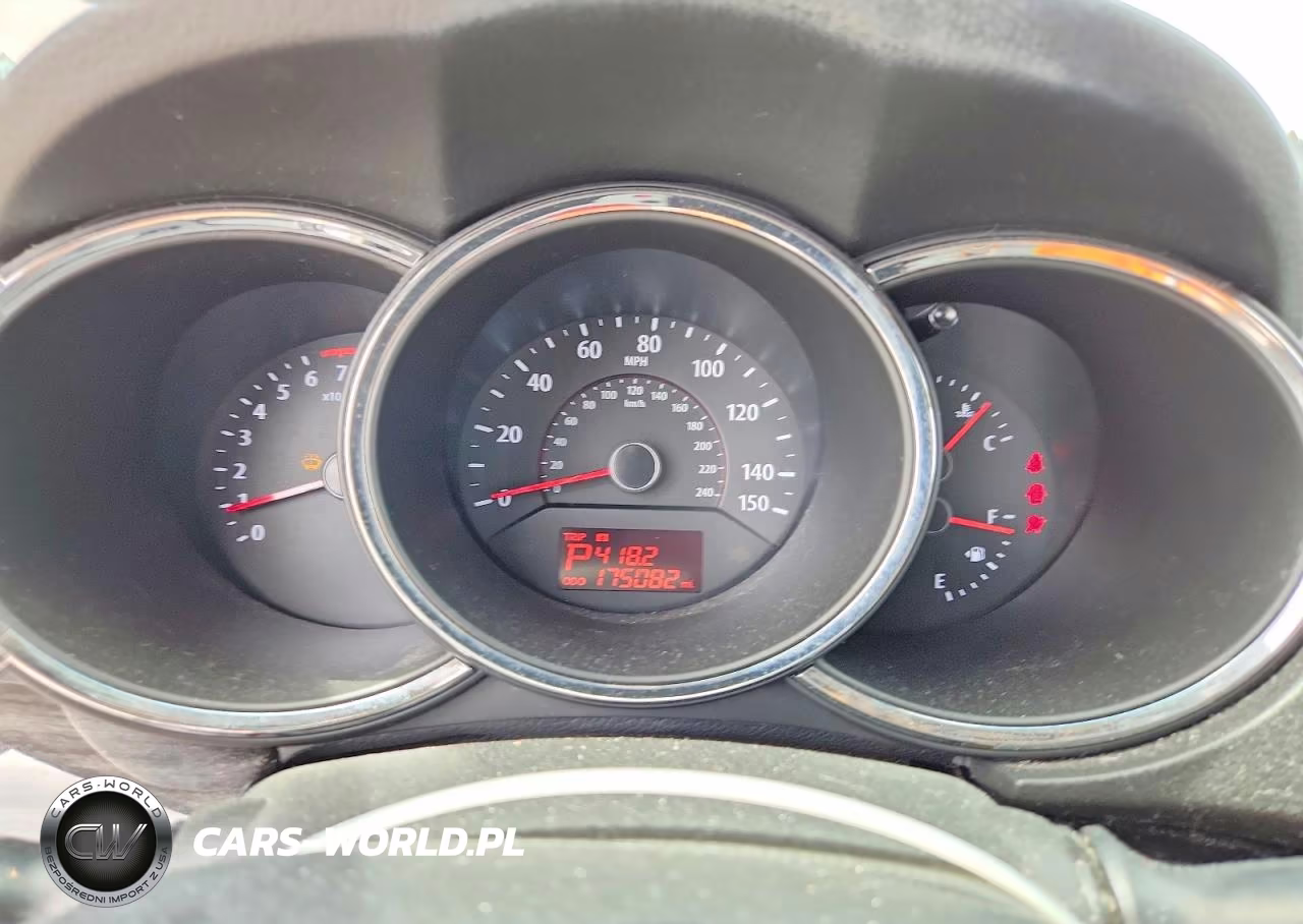 2012 Kia Sorento Lx VIN:5XYKTDA66CG277938 - 9