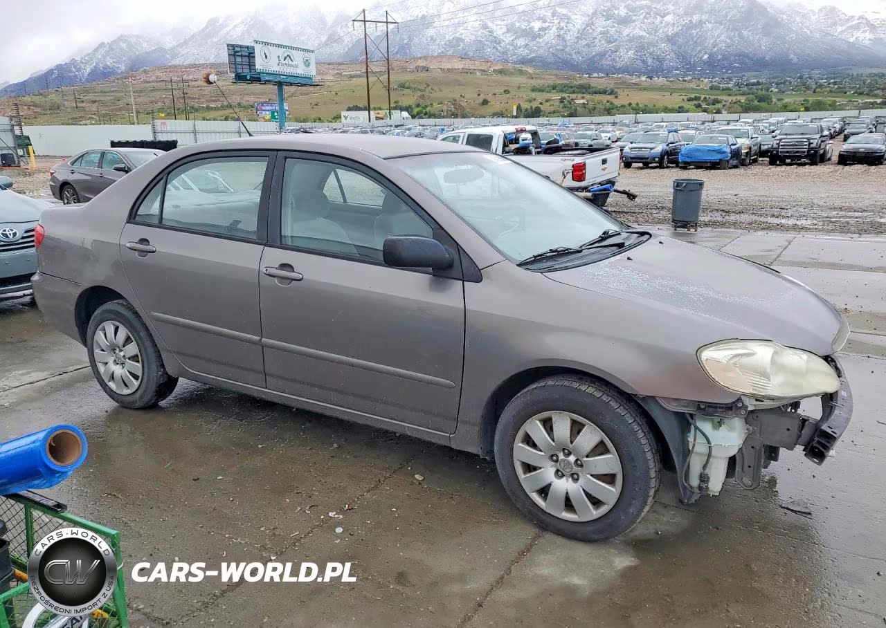 2004 Toyota Corolla Le VIN:1NXBR32EX4Z298513 - 4