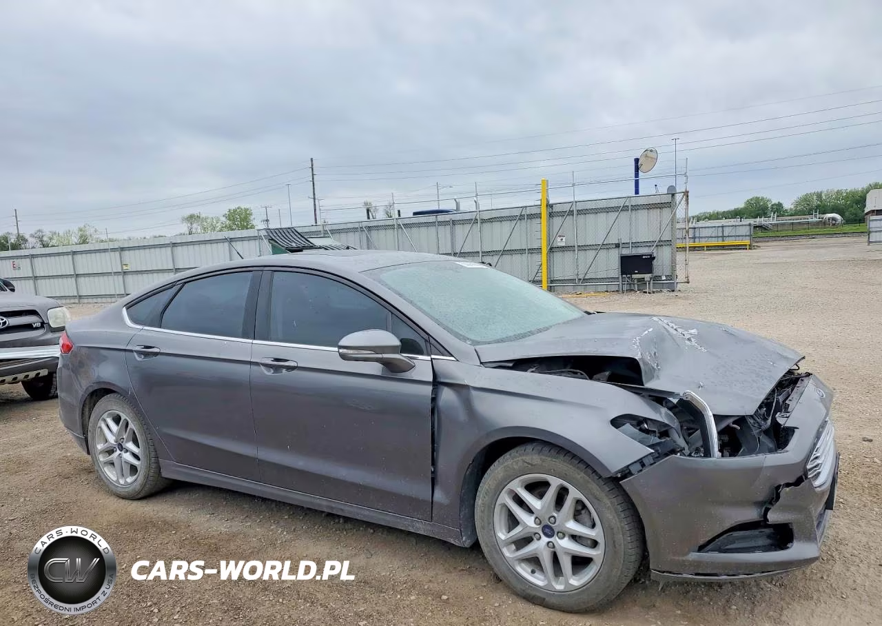 2014 Ford Fusion Se VIN:3FA6P0HD9ER351614 - 4