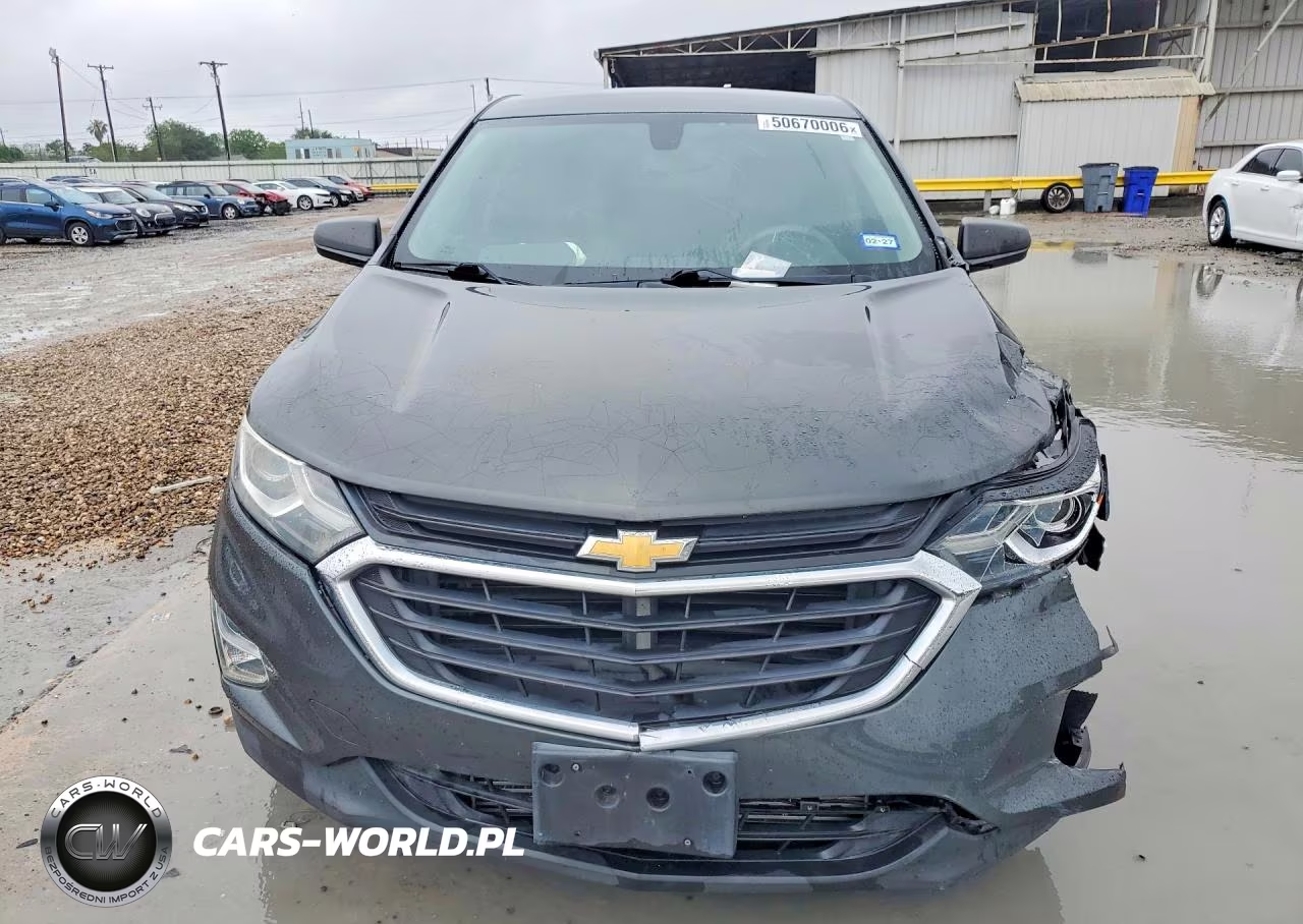 2018 Chevrolet Equinox Ls VIN:2GNAXHEV6J6107105 - 5
