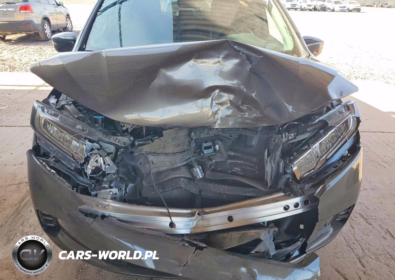 2022 Honda Odyssey Touring VIN:5FNRL6H88NB067367 - 11
