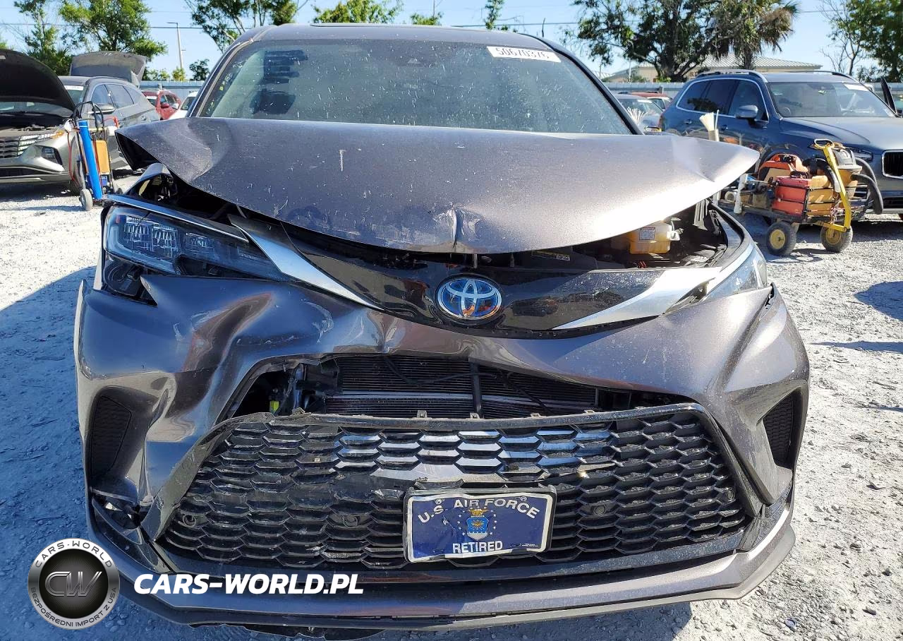 2021 Toyota Sienna Xse VIN:5TDXSKFCXMS013041 - 5