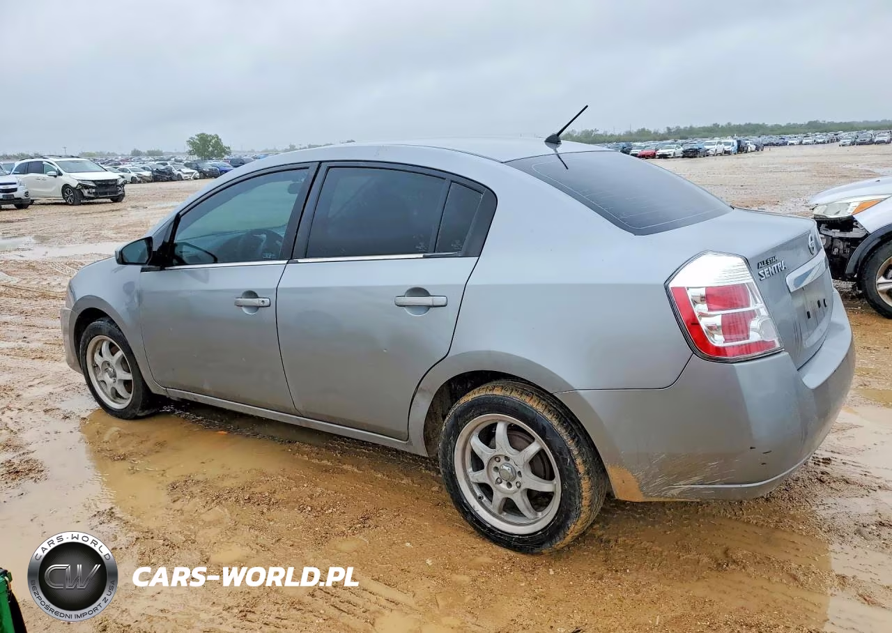 2010 Nissan Sentra 2.0 VIN:3N1AB6AP7AL703809 - 2