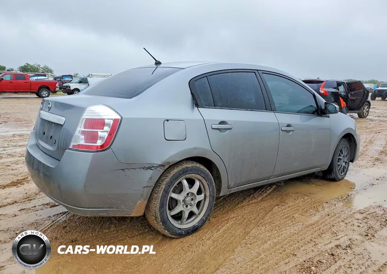 2010 Nissan Sentra 2.0 VIN:3N1AB6AP7AL703809 - 3